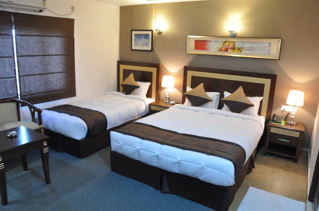 Silk Route Hotel Guwahati Luaran gambar